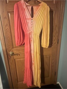 Jen’s Pirate Booty Ombre Maxi Dress in Coral and Yellow. Size S